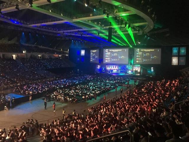 球队杀入半 球队杀入半